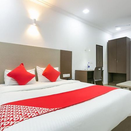 Collection O 74412 Ardaas Residency Hotel Mumbai Bagian luar foto